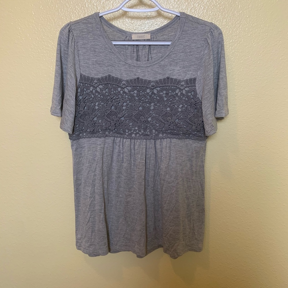 ODDY Grey Flowy Blouse